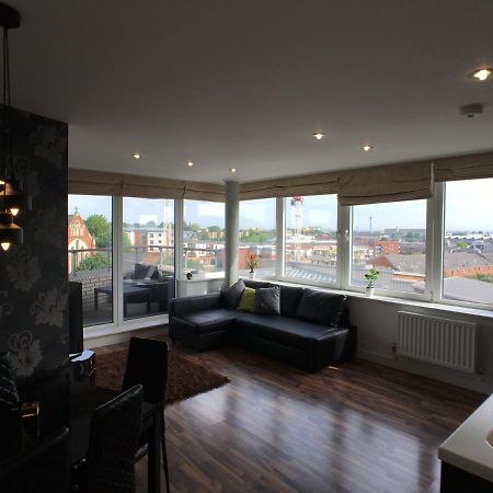 Luxury 2 Bed Penthouse Apartment Near Station London Kültér fotó