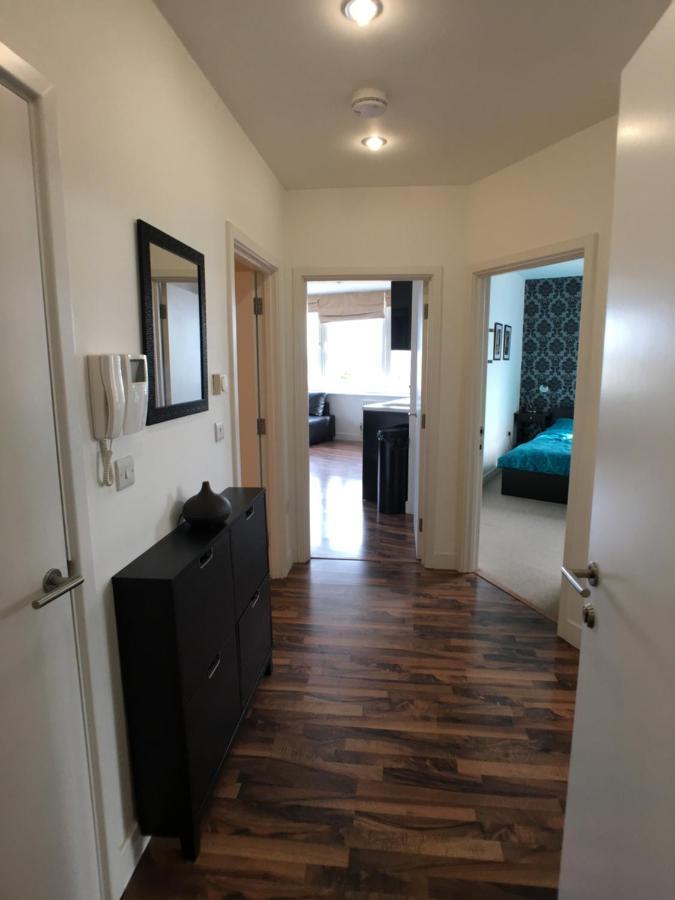 Luxury 2 Bed Penthouse Apartment Near Station London Kültér fotó