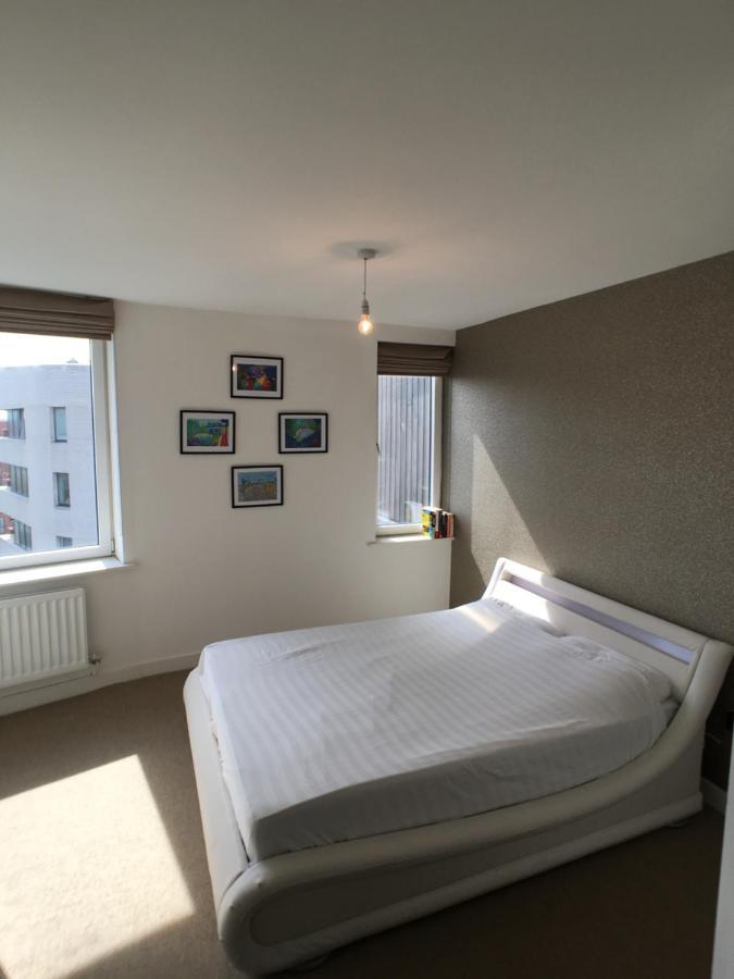 Luxury 2 Bed Penthouse Apartment Near Station London Kültér fotó