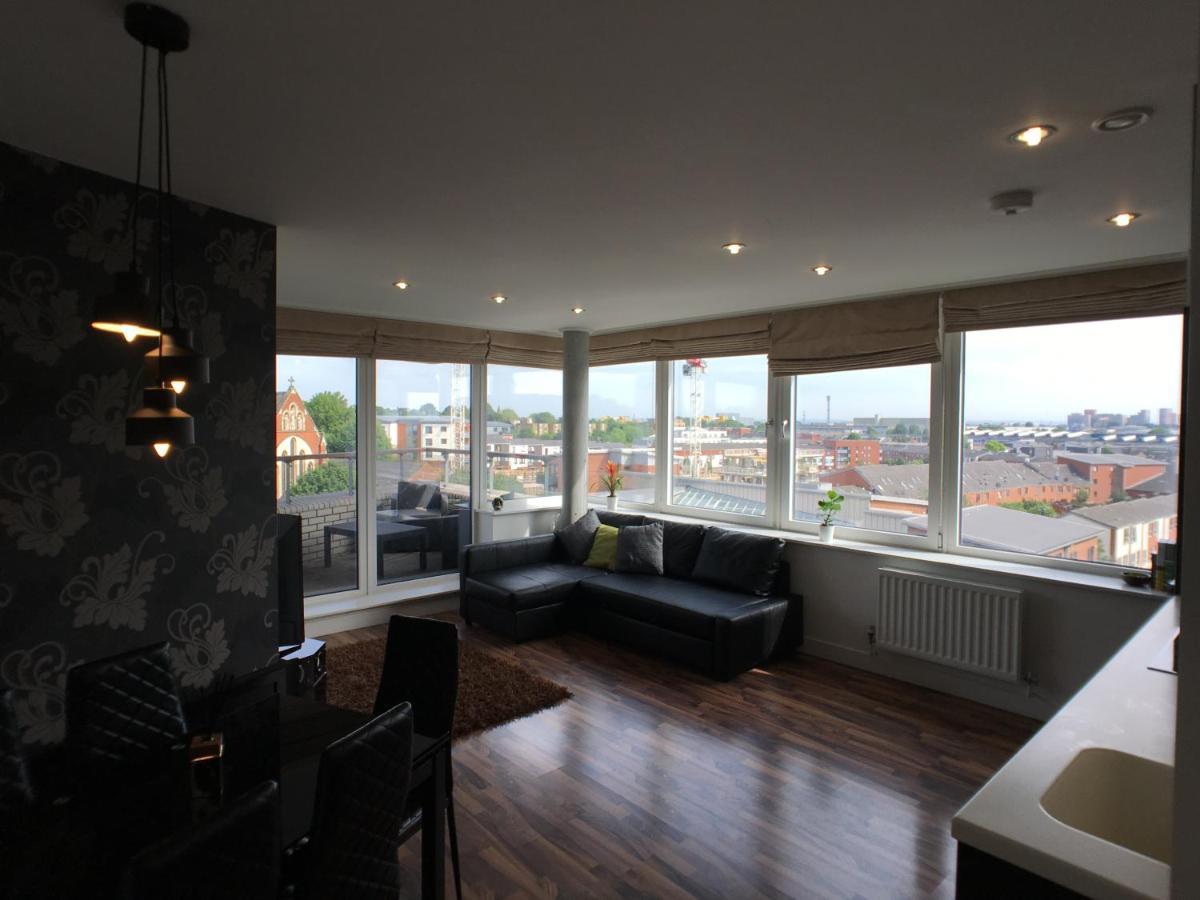 Luxury 2 Bed Penthouse Apartment Near Station London Kültér fotó