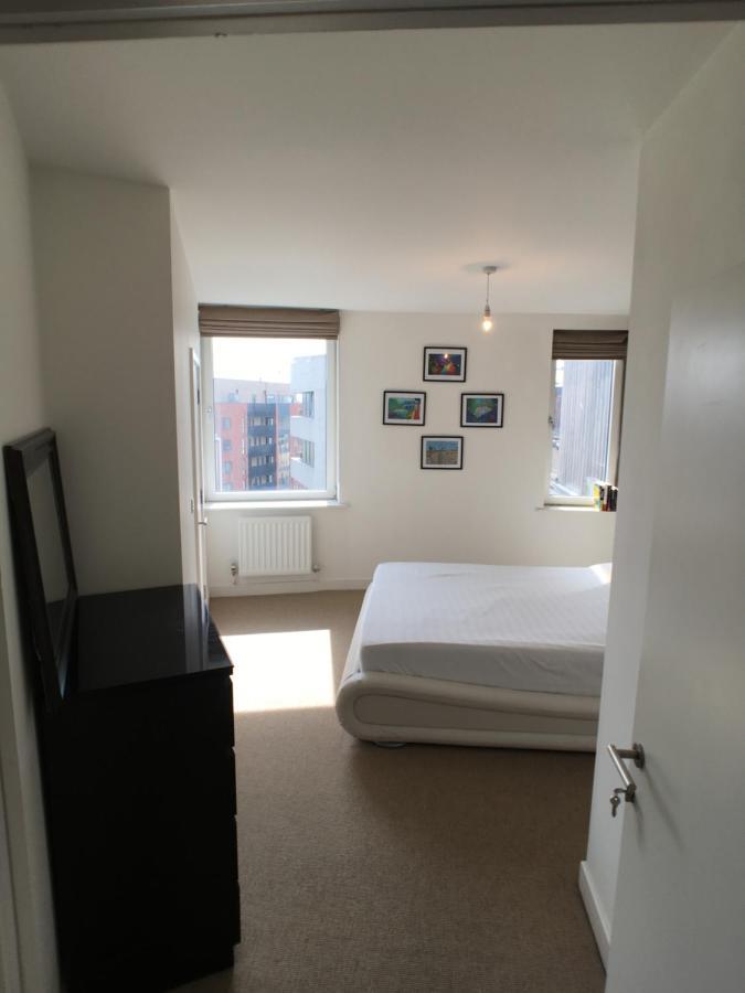Luxury 2 Bed Penthouse Apartment Near Station London Kültér fotó